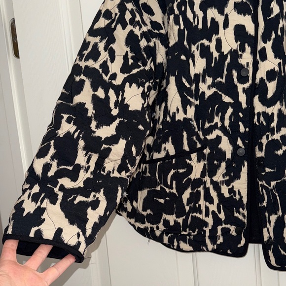Zara Monochrome Animal Print Jacket - Picture 4 of 6